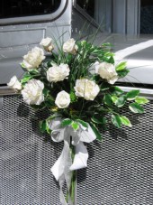 Bouquet on radiator grille